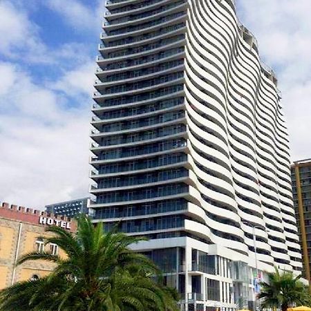 Dan Luxury Apartment Batumi Exteriör bild