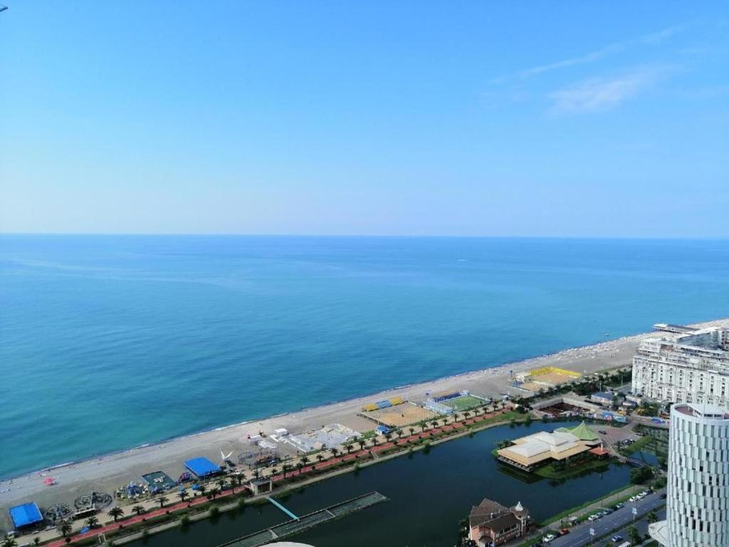 Dan Luxury Apartment Batumi Exteriör bild