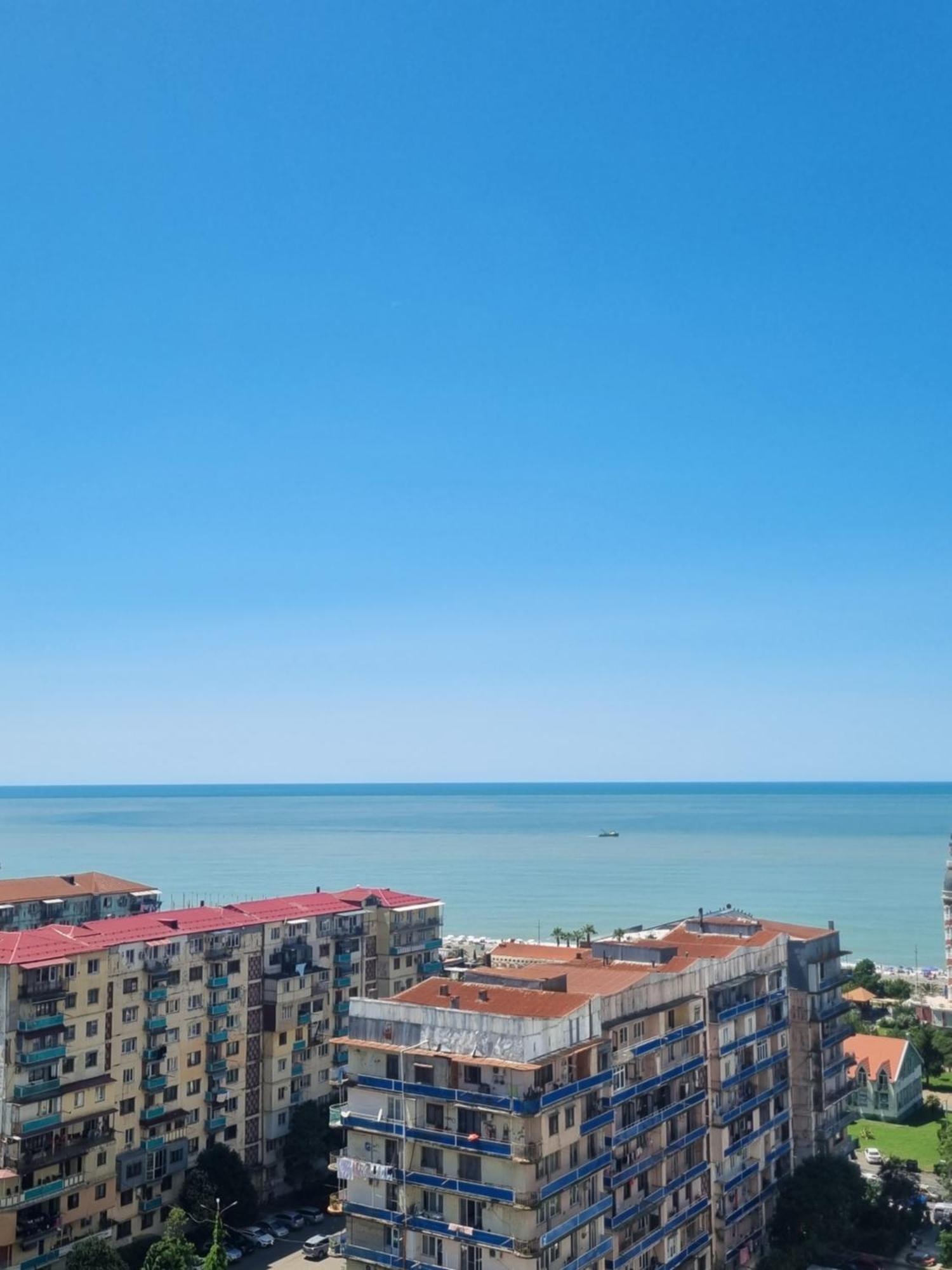 Dan Luxury Apartment Batumi Exteriör bild