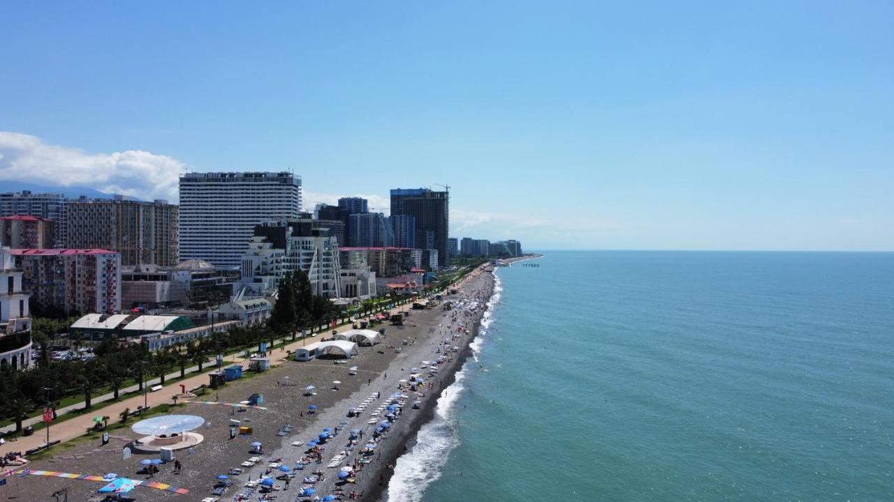 Dan Luxury Apartment Batumi Rum bild