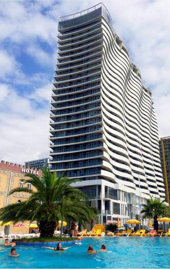 Dan Luxury Apartment Batumi Exteriör bild